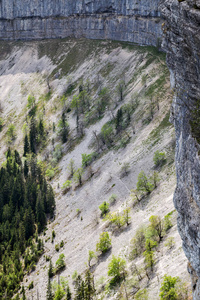 Creux 杜范，圆形剧场形岩石形成