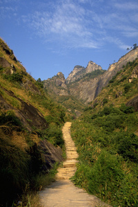 美丽的山山景观