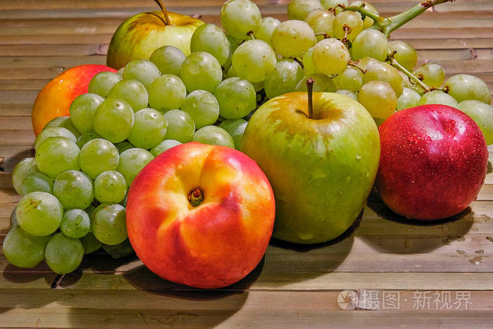 夏天的水果静物写生