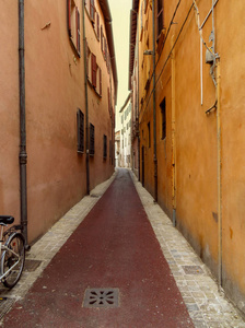 里米尼旧城街