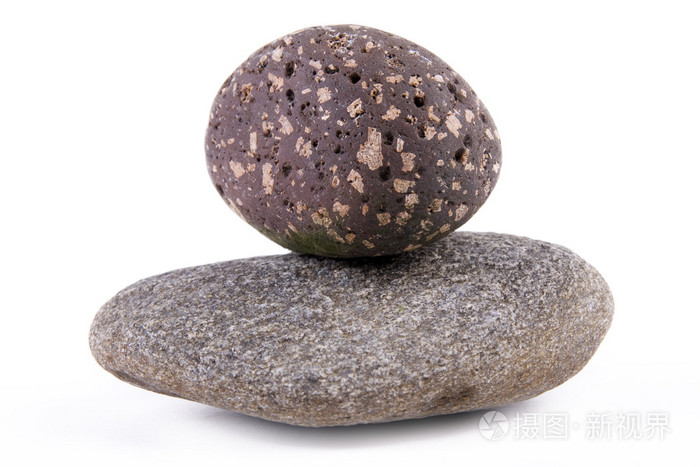 石头stone的名词复数宝石矿石膀胱或肾脏中的结石