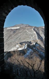 雪下的长城