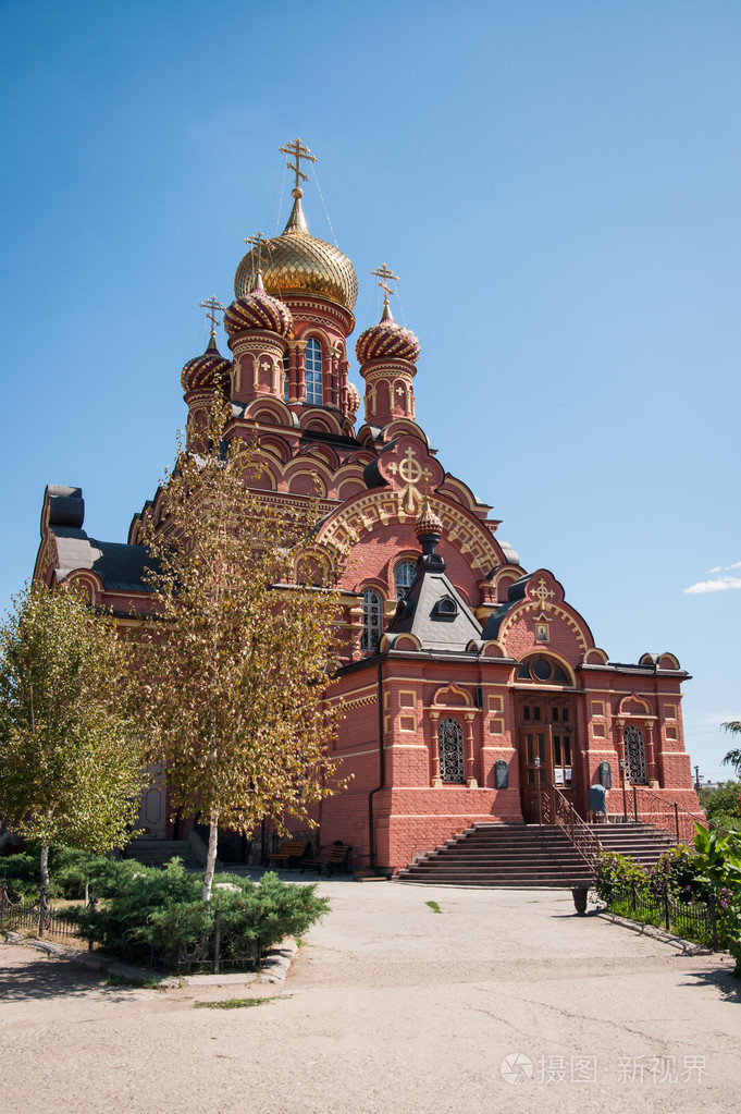 在阿斯特拉罕的雄伟红教堂