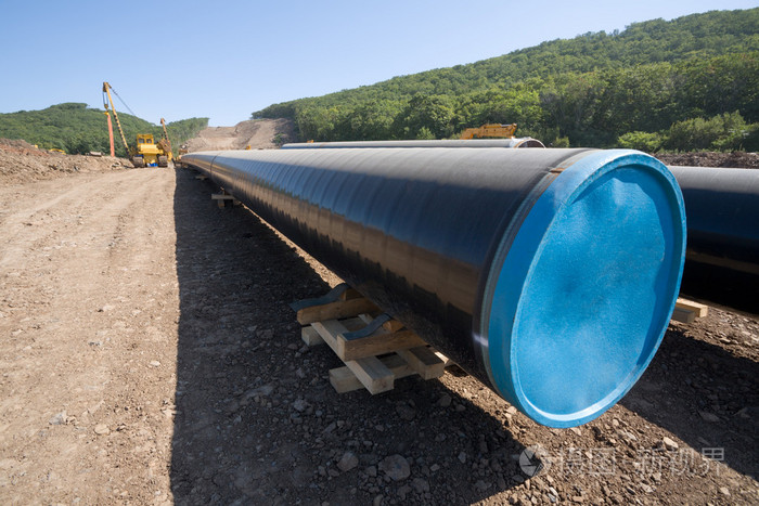 新的输油管道