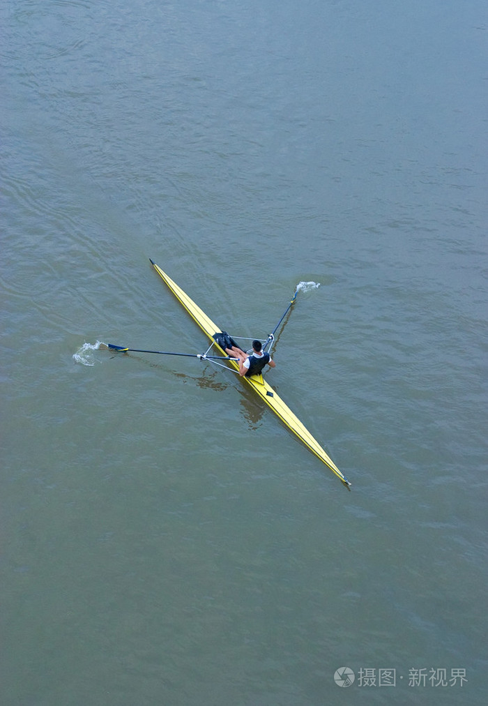 爱斯基摩单人划子