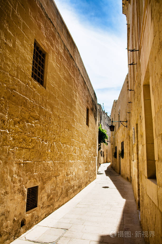 狭窄的街道马耳他