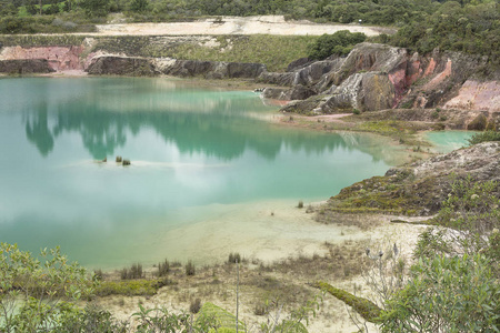 高岭土矿位于哥伦比亚