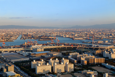 大阪湾海港地区大阪湾-日本大阪市工业区大阪湾大阪湾大阪湾的城市景