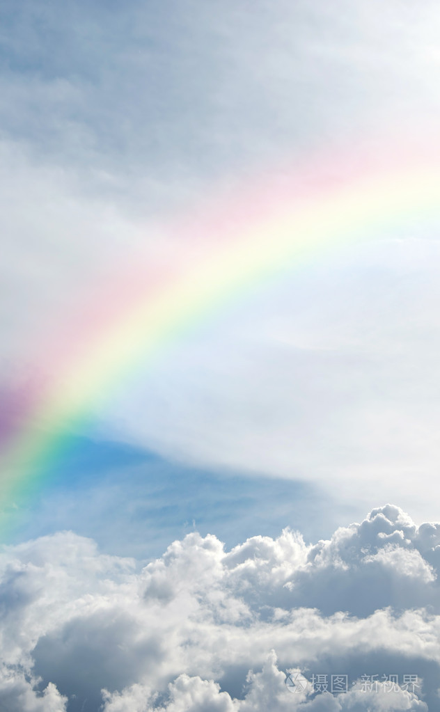 天上的彩虹