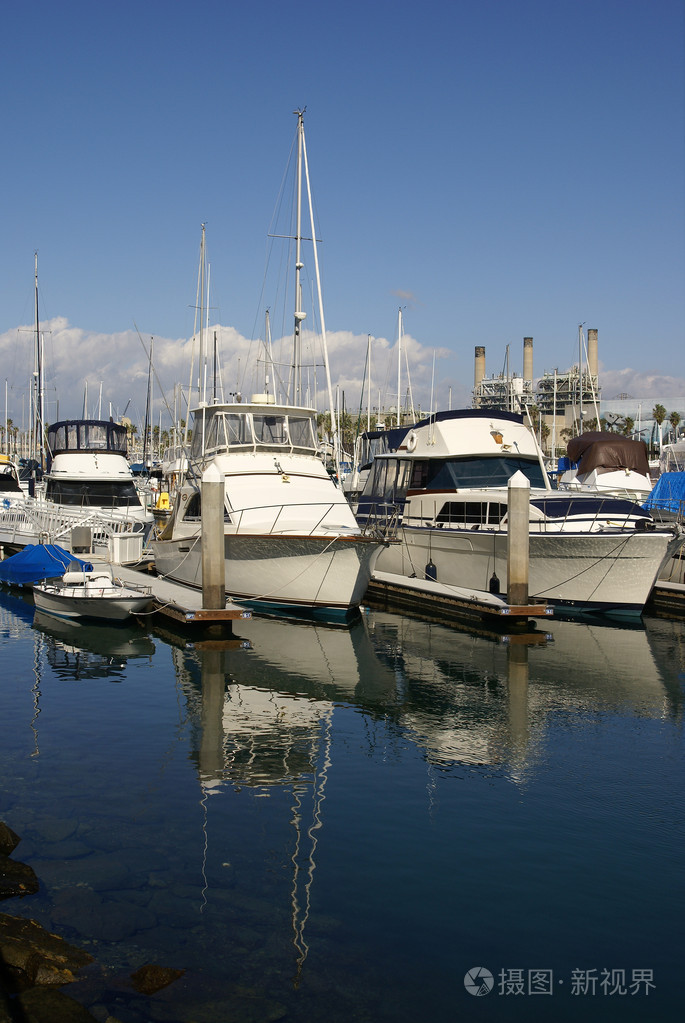 雷东多海滩的游艇