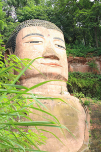 最大佛像在乐山，四川，中国