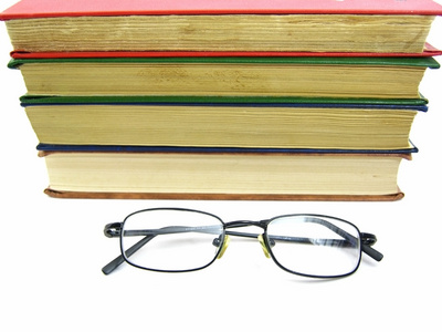 书和眼镜