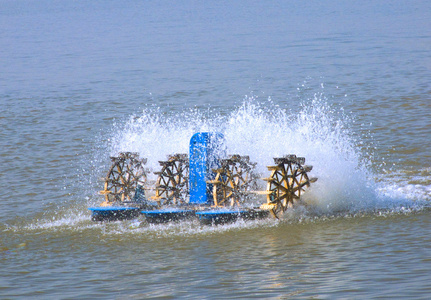 水产养殖用桨式曝气机图片