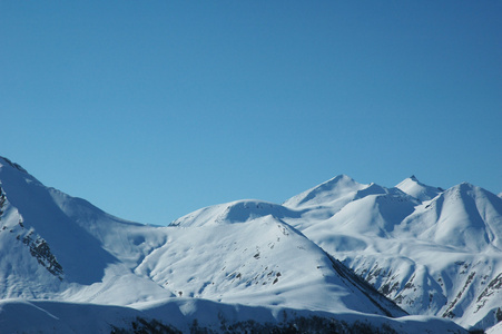 高山雪下