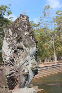 雕塑的吴哥，Cambod 古建筑群的废墟上