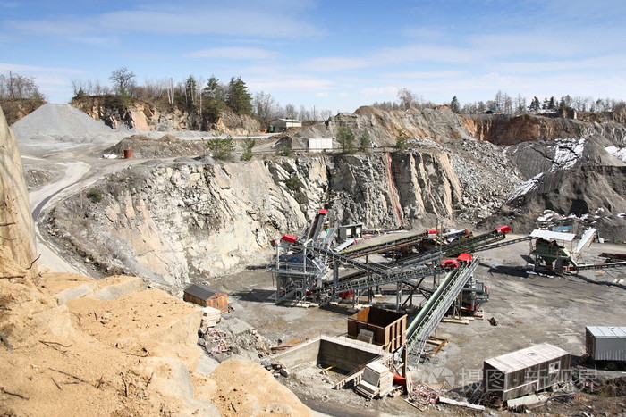 采石场的采矿照片-正版商用图片00z7ow-摄图新视界