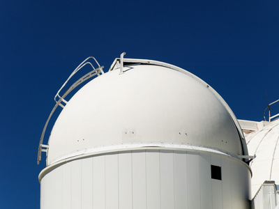 望远镜穹顶天文台