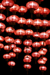 晚上的中国红灯笼