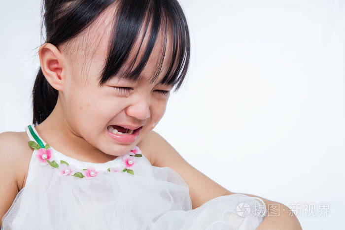 亚洲的中国小女孩的哭照片-正版商用图片011lh0-摄图新视界
