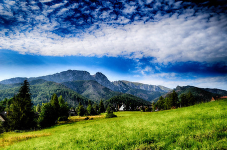 Tatra 山查看夏季时间 hdr