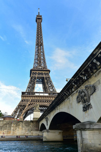 埃菲尔铁塔巴黎，法国