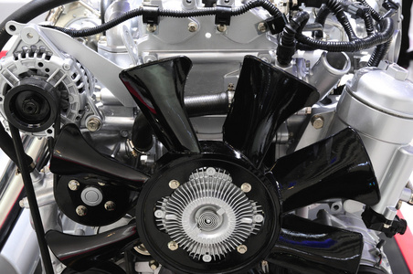 发动机风扇图片