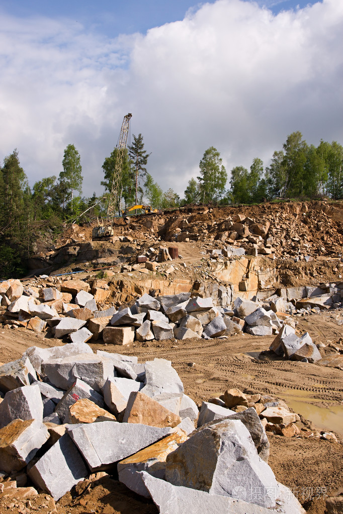 花岗岩采石场