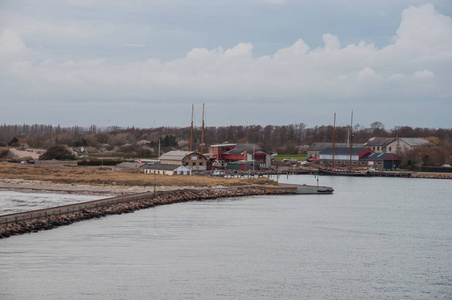 Rodbyhavn 港口和船坞里丹麦