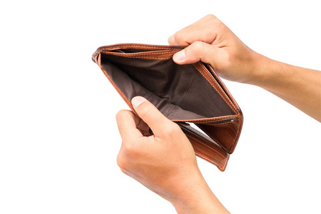 男人的手打开隔离与剪切路径的白色背景上的空钱包照片