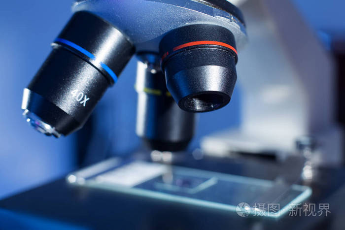 对实验室的显微镜放大的细节