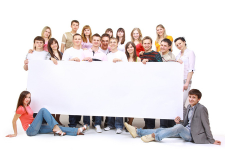 快乐男人和女人站在白色背景广告牌上的肖像