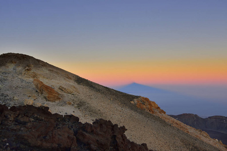 泰德火山，特内里费岛 3718 米。教科文组织的自然遗产