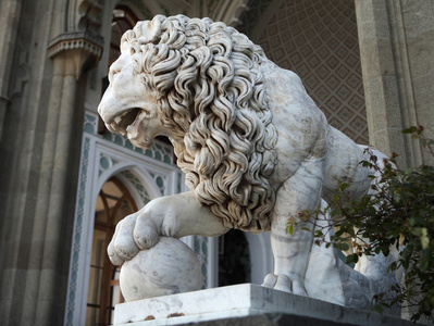 沃龙佐夫斯基宫的狮子大理石雕塑