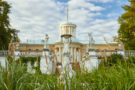 俄罗斯 Arkhangelskoye 房地产