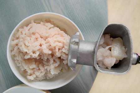 绞肉机用绞肉机鱼糜照片
