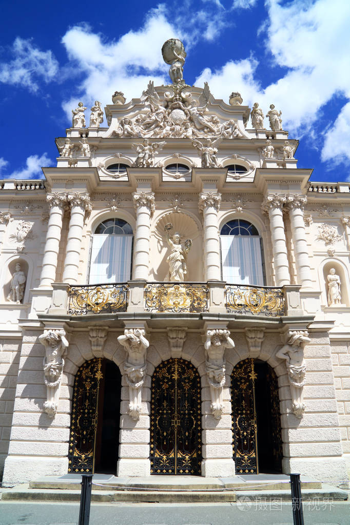 插槽林德是巴洛克式的城堡,在 ettal,德国巴伐利亚州 graswangtal