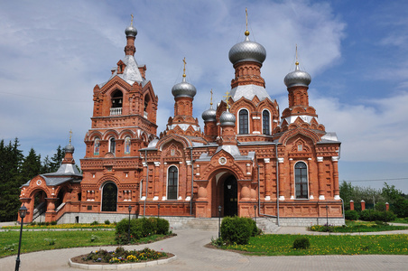 克雷斯托沃兹维申斯基教堂。 俄罗斯。