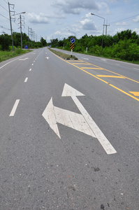 道路上的交通符号