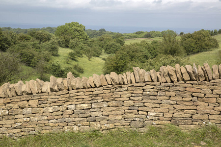 农村有的石头墙，百老汇科茨沃尔德伍斯特郡