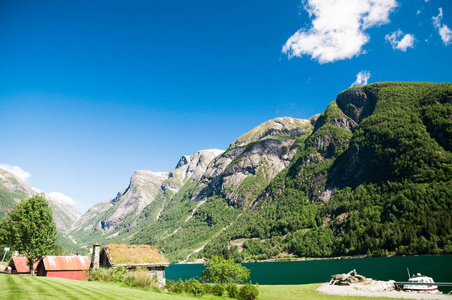 在挪威 sognefjord 传统木建筑