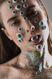 第三只眼着色图片