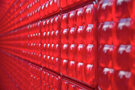 红色的塑料墙