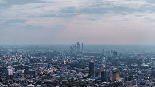 莫斯科城市摩天大楼群从高处图片