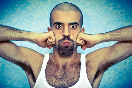 用钱打脸表情包图片