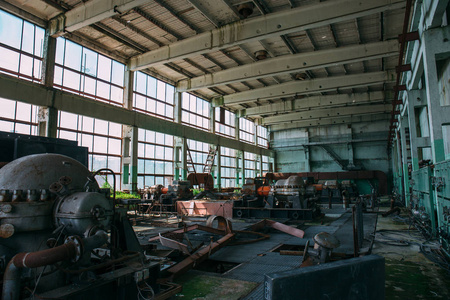 大工业大厅的废弃的工厂