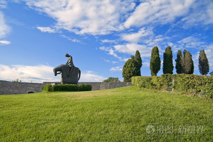 圣弗朗西斯科骑士阿西西恩布里亚