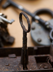 旧锁和钥匙