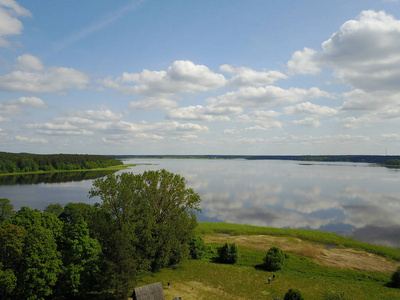 拉脱维亚里加湖空中无人机俯视图