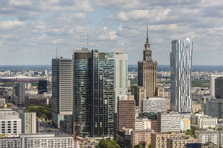 华沙市市区全景图片