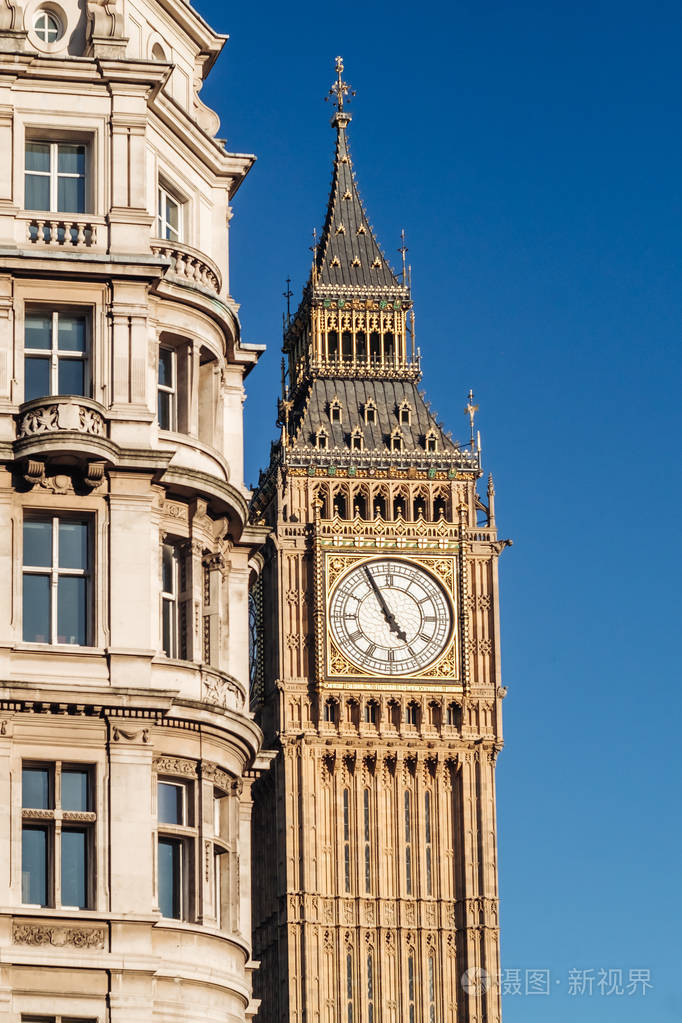在伦敦的大笨钟塔
